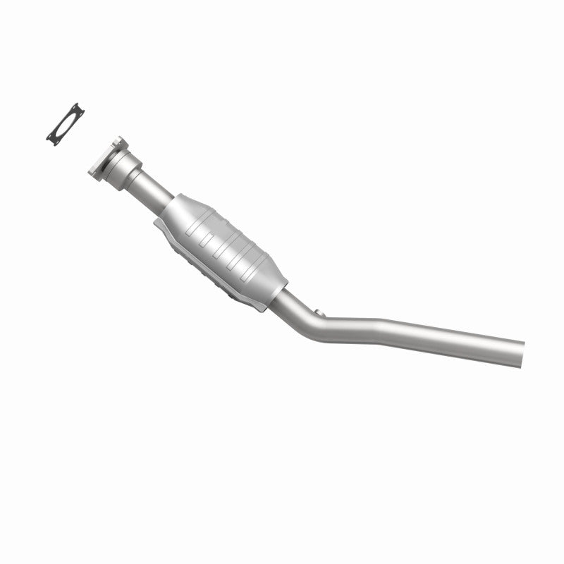 MagnaFlow HM Grade Federal / EPA Compliant Direct-Fit Catalytic Converter 93266 360 Degree Image Set