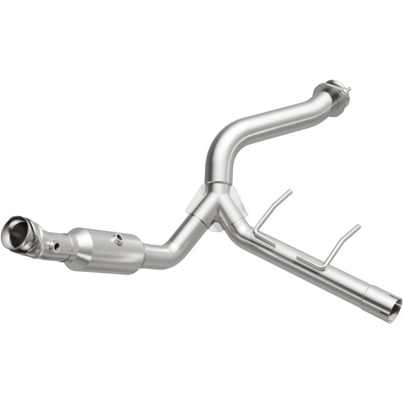 MagnaFlow California Grade CARB Compliant Direct-Fit Catalytic Converter 5551418 Photo - Primary