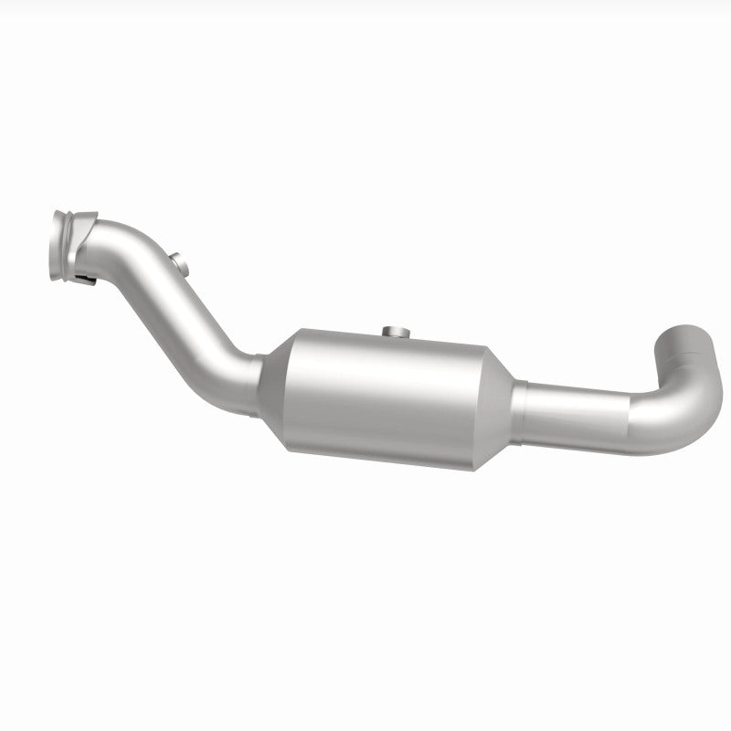Magnaflow 18-21 Ford Expedition Left Underbody 3.5L Direct Fit Catalytic Converter 280218 280218 360 Degree Image Set