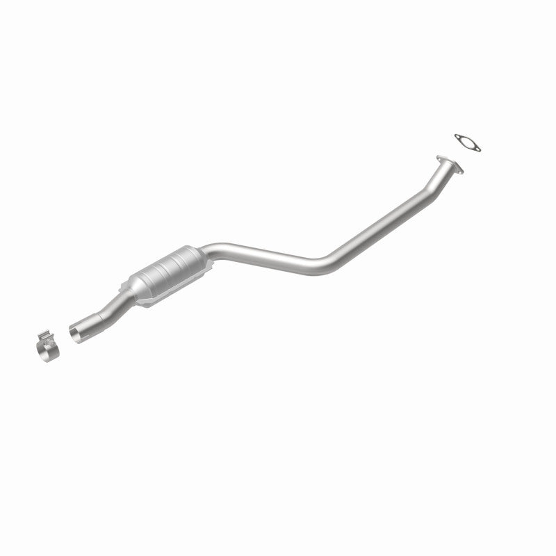 MagnaFlow BMW 530xi OEM Grade Federal / EPA Compliant Direct-Fit Catalytic Converter 52480 360 Degree Image Set