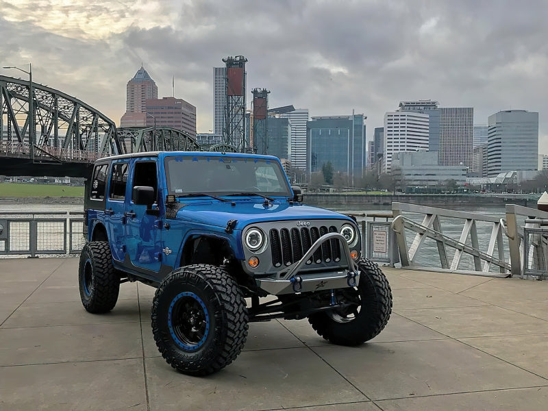 ORACLE Lighting Oracle 07-18 Jeep Wrangler JK Switchback LED Halo Headlights - Amber/White - Switchback 5769-123 5769-123 Photo - lifestyle view
