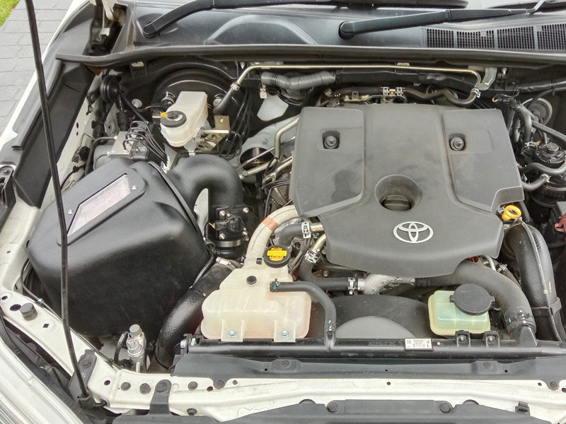 K&N Engineering K&N 15-22 Toyota Hilux L4-2.5L DSL Performance Air Intake System 57S-8750 57S-8750 Photo - Mounted