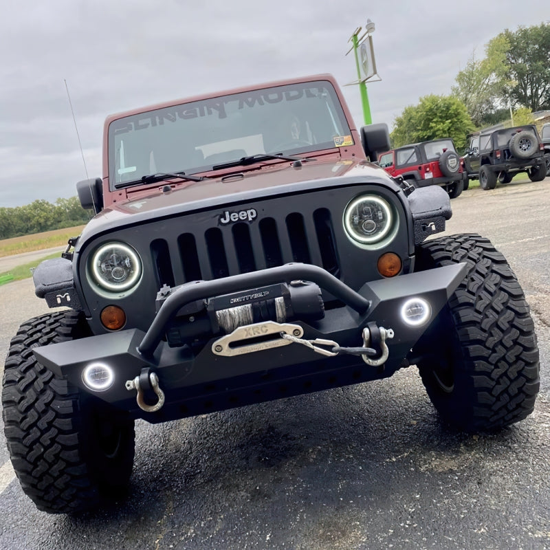 ORACLE Lighting Oracle 07-18 Jeep Wrangler JK Switchback LED Halo Headlights - Amber/White - Switchback 5769-123 5769-123 Photo - lifestyle view