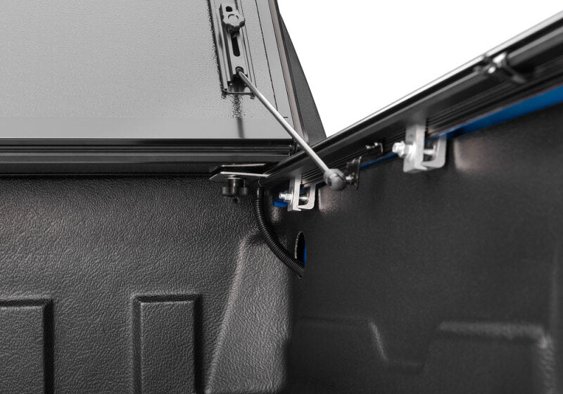 BAK 2022 Ford Maverick 4.5ft BAKFlip G2 226324 226324 Photo - Close Up