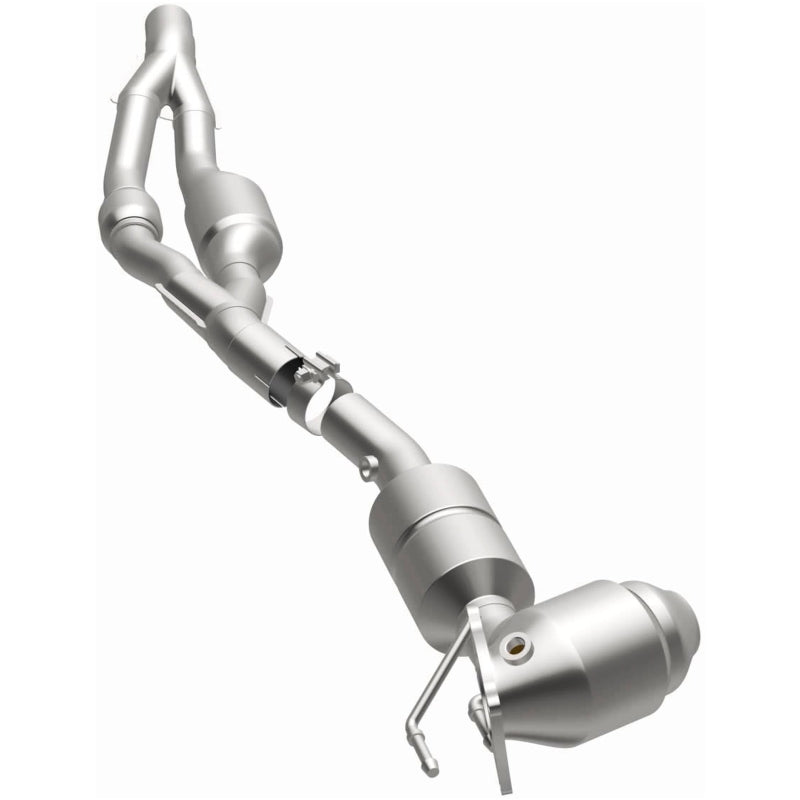 MagnaFlow Audi OEM Grade Federal / EPA Compliant Direct-Fit Catalytic Converter 49715 Photo - out of package