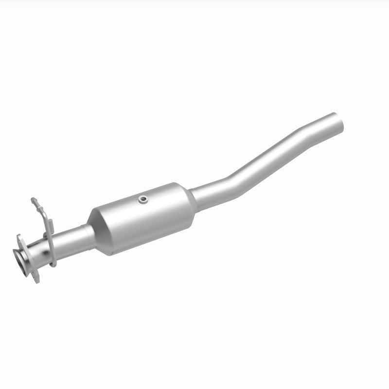 Magnaflow 16-19 Ford F-53 V10 6.8L Underbody Direct-Fit Catalytic Converter 280447 280447 360 Degree Image Set