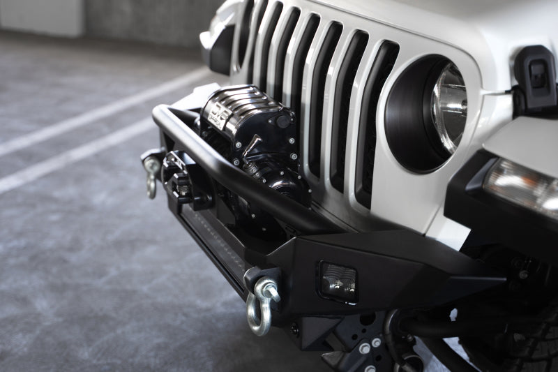 DV8 Offroad 18-23 Jeep Wrangler JL / 20-23 Jeep Gladiator JT FS-7 Mid-Width Winch Front Bumper FBJL-07 FBJL-07 Photo - Unmounted