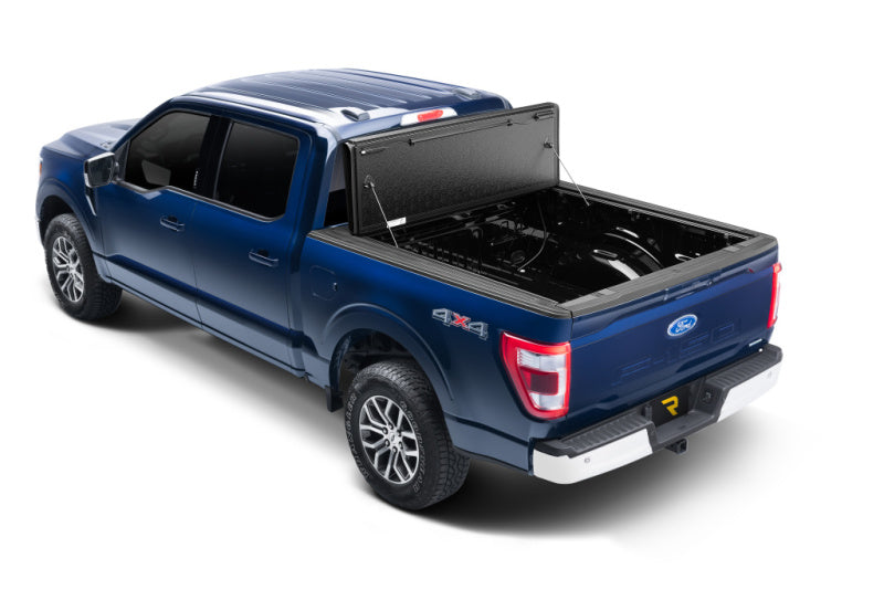 UnderCover 2021+ Ford F-150 Crew Cab 5.5ft Armor Flex Bed Cover Cover AX22029 AX22029 Photo - Mounted