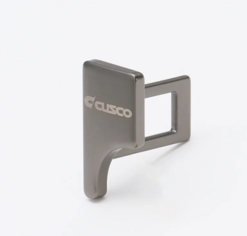 Cusco Universal Seat Belt Buckle Clip (Competition Use Only) 00B 064 A 00B 064 A User 1