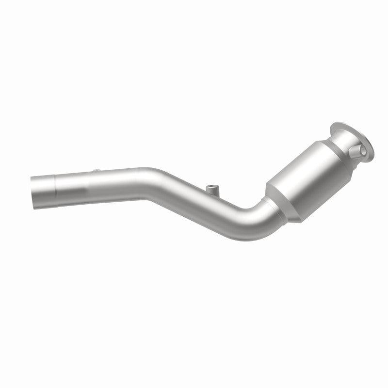 MagnaFlow BMW OEM Grade Federal / EPA Compliant Direct-Fit Catalytic Converter 52930 360 Degree Image Set