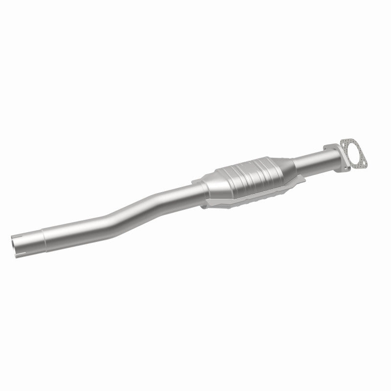 MagnaFlow OEM Grade Federal / EPA Compliant Direct-Fit Catalytic Converter 51804 360 Degree Image Set