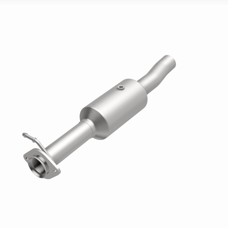 Magnaflow 09-10 Ford F-550 Super Duty V10 6.8L Rear Underbody Direct Fit Catalytic Converter 280434 280434 360 Degree Image Set