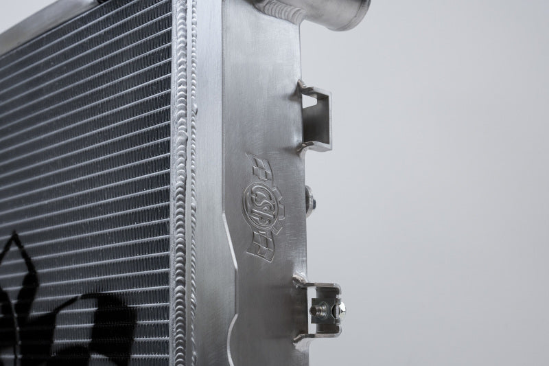 CSF 84-88 Mercedes-Benz W201 190E 2.3L - 16 w/ A/C High Performance Aluminum Radiator 7220 7220 Photo - Close Up