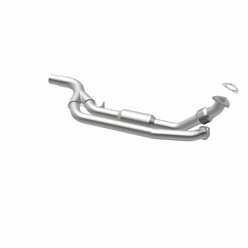 MagnaFlow California Grade CARB Compliant Direct-Fit Catalytic Converter 4481518 360 Degree Image Set