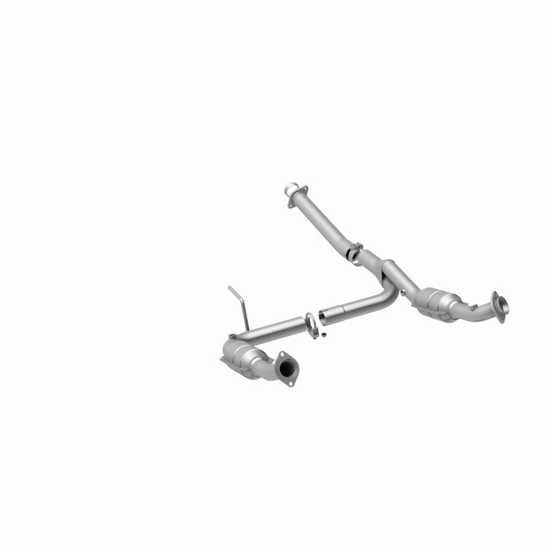 MagnaFlow HM Grade Federal / EPA Compliant Direct-Fit Catalytic Converter 93111 360 Degree Image Set