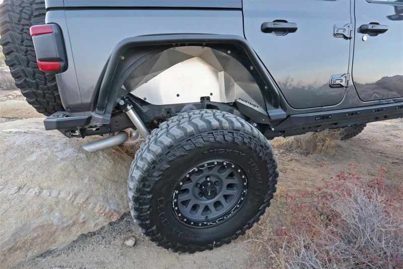 Fabtech 2018+ Jeep JL/JT Rear Inner Fenders FTS24272 FTS24272 Photo - Mounted