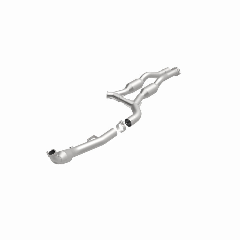 MagnaFlow Mercedes-Benz HM Grade Federal / EPA Compliant Direct-Fit Catalytic Converter 24334 360 Degree Image Set