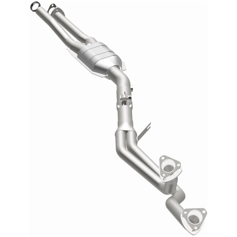 MagnaFlow BMW Standard Grade Federal / EPA Compliant Direct-Fit Catalytic Converter 23556 Photo - out of package