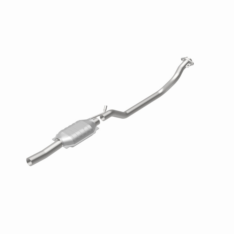 MagnaFlow Ford Standard Grade Federal / EPA Compliant Direct-Fit Catalytic Converter 93301 360 Degree Image Set