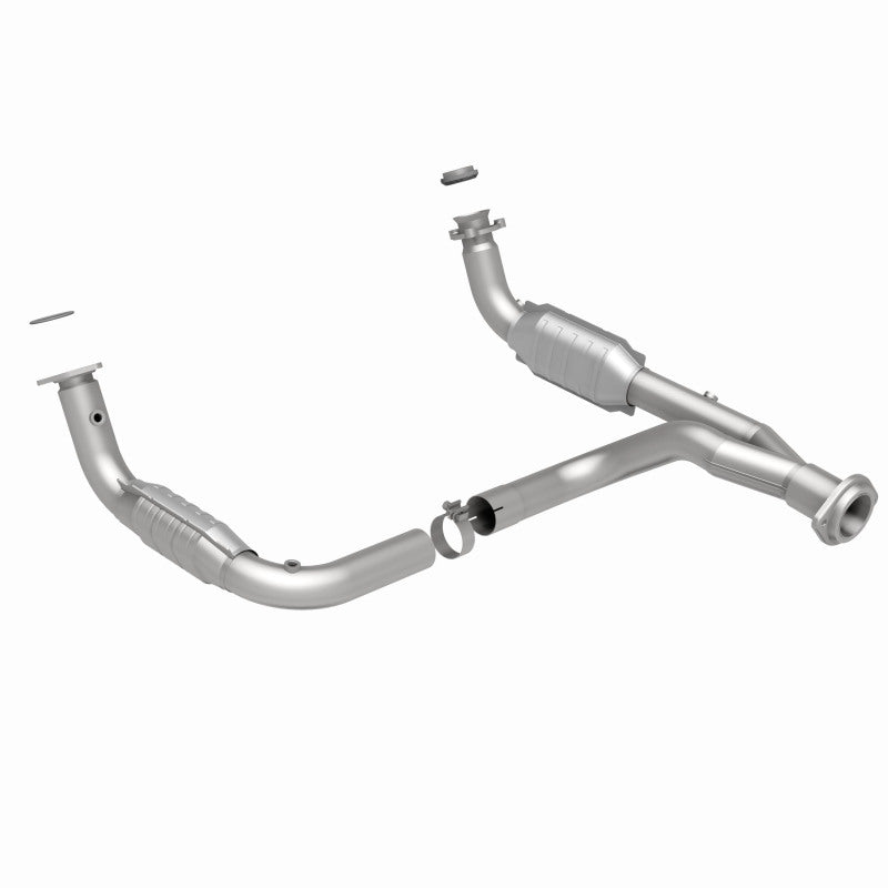 MagnaFlow Hummer H2 OEM Grade Federal / EPA Compliant Direct-Fit Catalytic Converter 49679 360 Degree Image Set