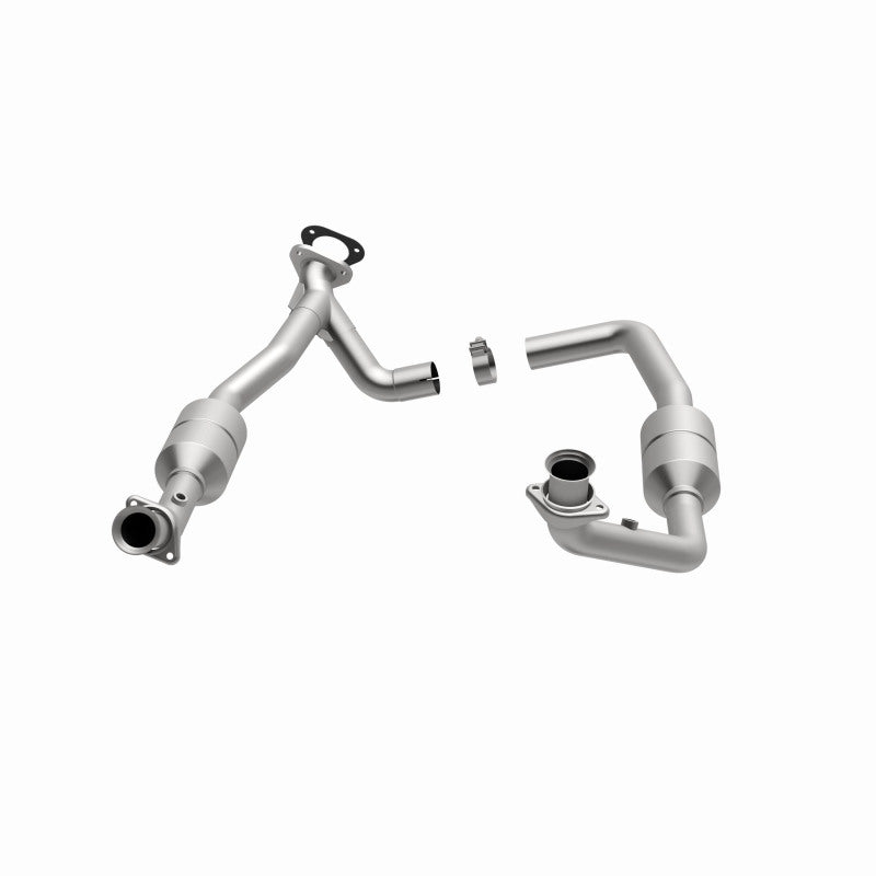 MagnaFlow Ford OEM Grade Federal / EPA Compliant Direct-Fit Catalytic Converter 51378 360 Degree Image Set