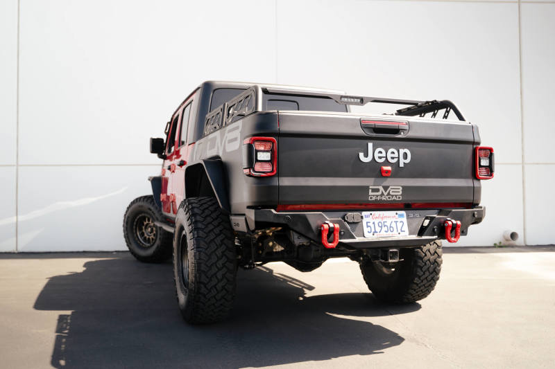 DV8 Offroad Elite Series D-Ring Shackles - Pair (Red) UNSK-01RD UNSK-01RD Photo - Primary