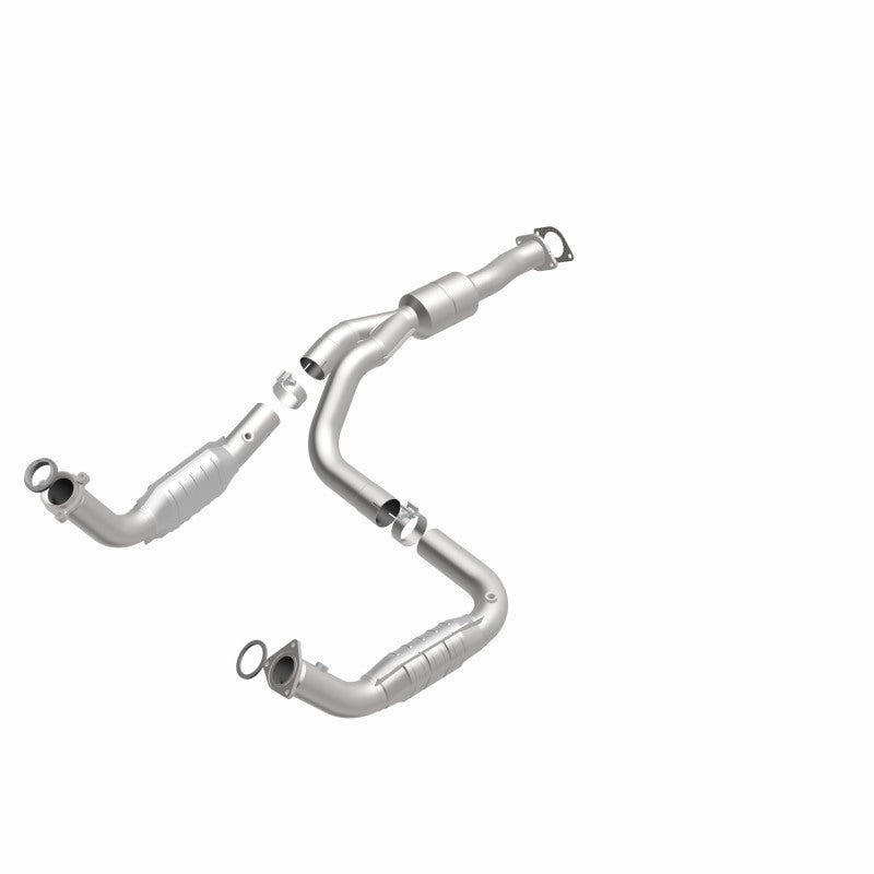 MagnaFlow OEM Grade Federal / EPA Compliant Direct-Fit Catalytic Converter 52113 360 Degree Image Set