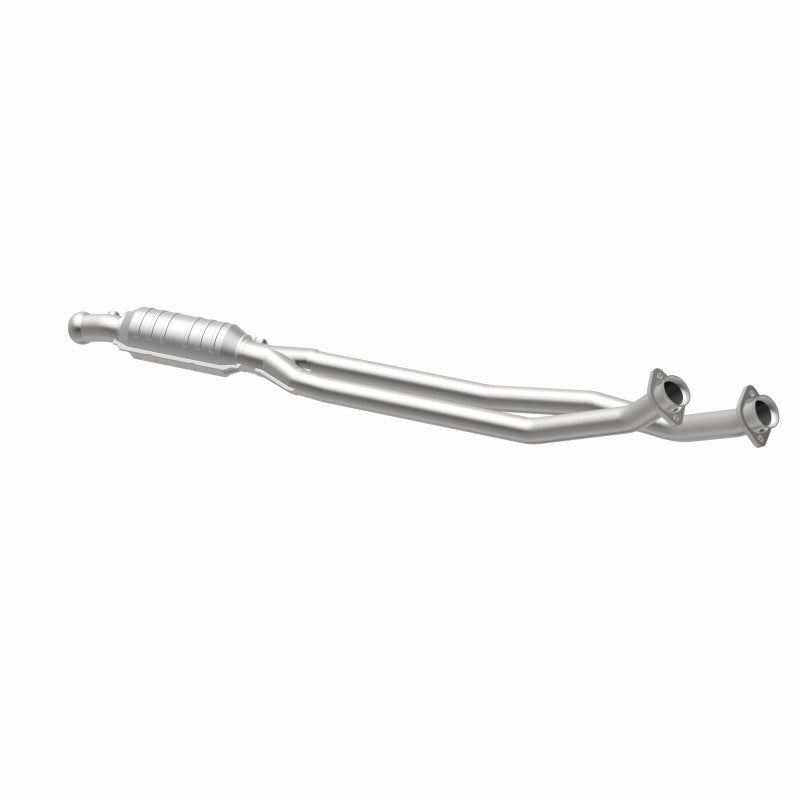 MagnaFlow Volvo HM Grade Federal / EPA Compliant Direct-Fit Catalytic Converter 23954 360 Degree Image Set