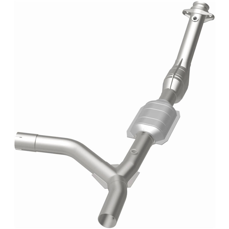 MagnaFlow Ford OEM Grade Federal / EPA Compliant Direct-Fit Catalytic Converter 51692 Photo - out of package