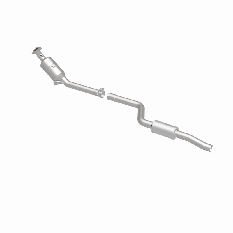 MagnaFlow Mercedes-Benz California Grade CARB Compliant Direct-Fit Catalytic Converter 5561919 360 Degree Image Set