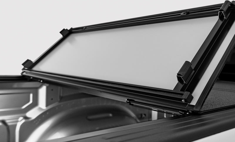 Access LOMAX Stance Hard Tri-Fold Cover 2016+ Toyota Tacoma - 5ft Bed (Excl OEM Hard Covers) G4050019 G4050019 Photo - Mounted