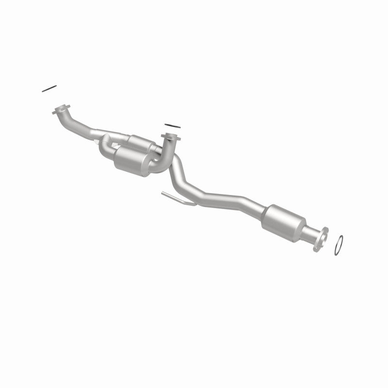 MagnaFlow OEM Grade Federal / EPA Compliant Direct-Fit Catalytic Converter 52086 360 Degree Image Set