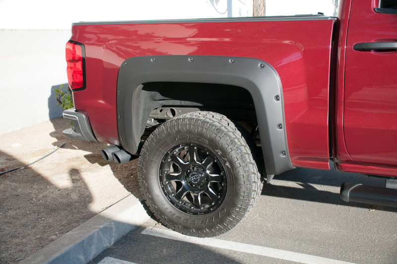 EGR 14+ Chev Silverado 5ft Bed Bolt-On Look Fender Flares - Set - Matte 791675 791675 Photo - Mounted