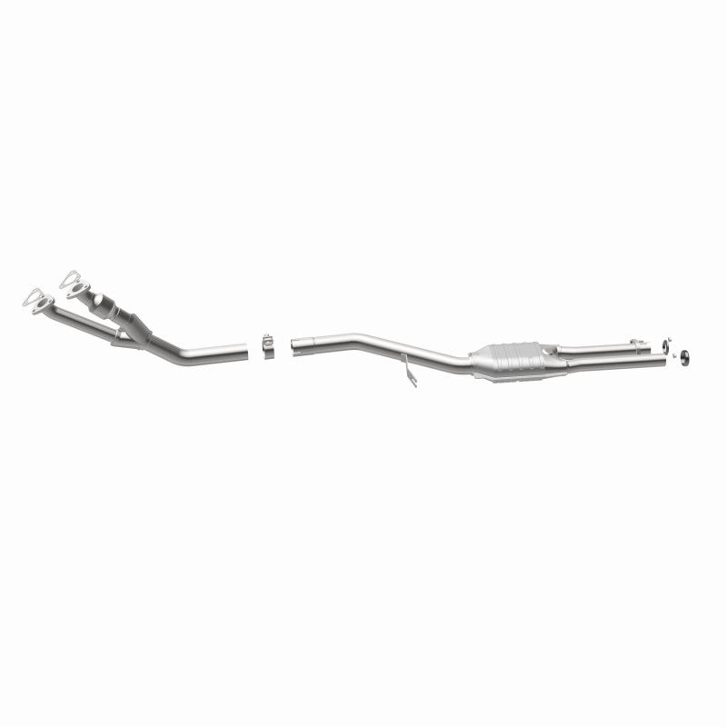 MagnaFlow BMW California Grade CARB Compliant Direct-Fit Catalytic Converter 3322554 360 Degree Image Set