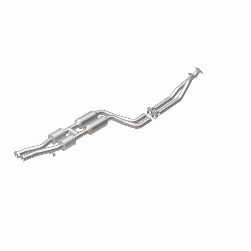 MagnaFlow BMW HM Grade Federal / EPA Compliant Direct-Fit Catalytic Converter 24021 360 Degree Image Set