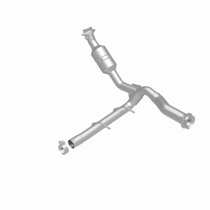 MagnaFlow Ford F-150 California Grade CARB Compliant Direct-Fit Catalytic Converter 5551139 360 Degree Image Set