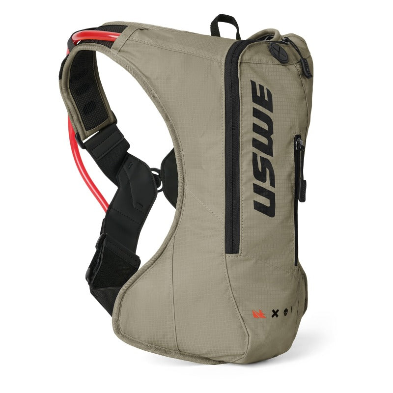 USWE Outlander Moto Hydration Pack 4L - Sand 204077021 204077021 User 1