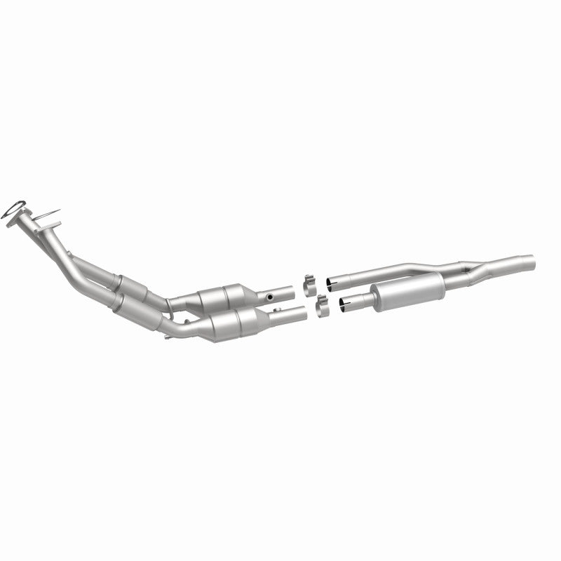 MagnaFlow Audi TT Quattro OEM Grade Federal / EPA Compliant Direct-Fit Catalytic Converter 49716 360 Degree Image Set