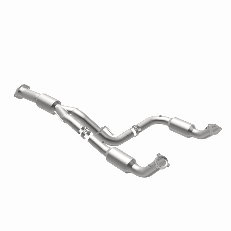 MagnaFlow California Grade CARB Compliant Direct-Fit Catalytic Converter 5582113 360 Degree Image Set
