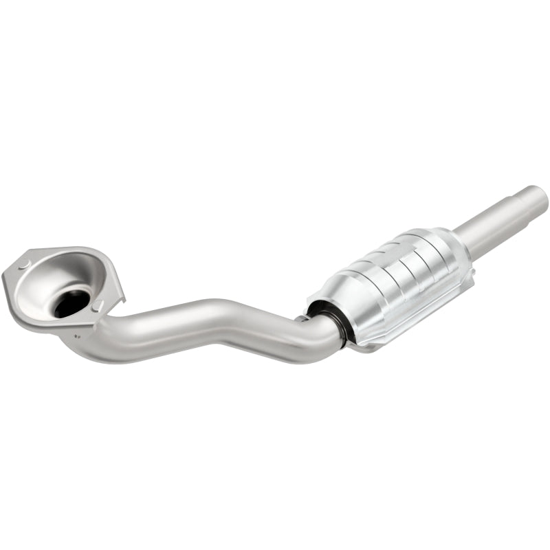 MagnaFlow Volkswagen Standard Grade Federal / EPA Compliant Direct-Fit Catalytic Converter 22923 Photo - Primary