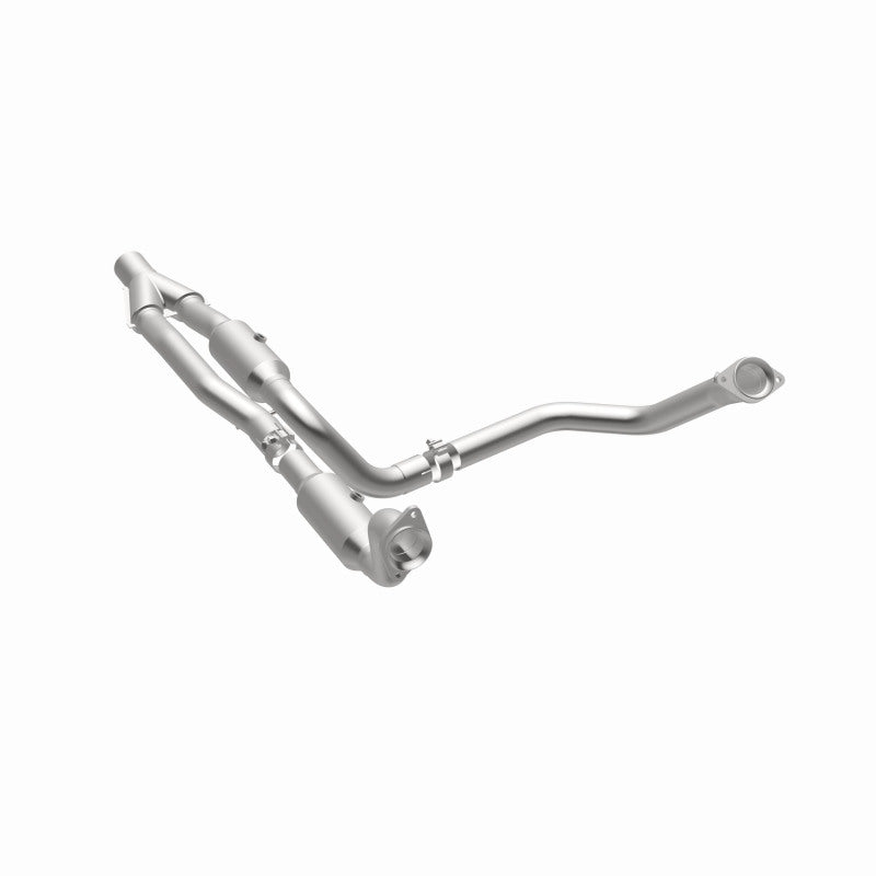 Magnaflow 2012 Ram 1500 Tradesman HD V8 5.7L OEM Underbody Direct-Fit Catalytic Converter 21-457 21-457 360 Degree Image Set