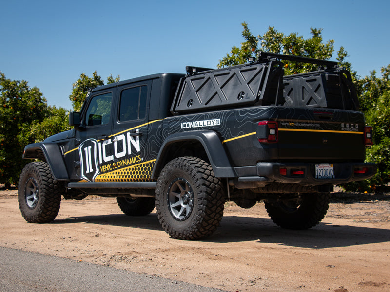 ICON 2020+ Jeep Gladiator 2.5in Stage 7 Suspension System (Billet) K22107 K22107 Photo - lifestyle view