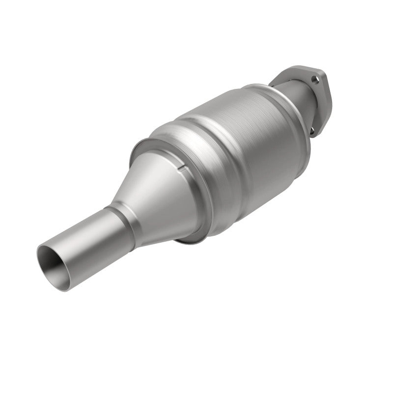 MagnaFlow Volkswagen HM Grade Federal / EPA Compliant Direct-Fit Catalytic Converter 22952 360 Degree Image Set