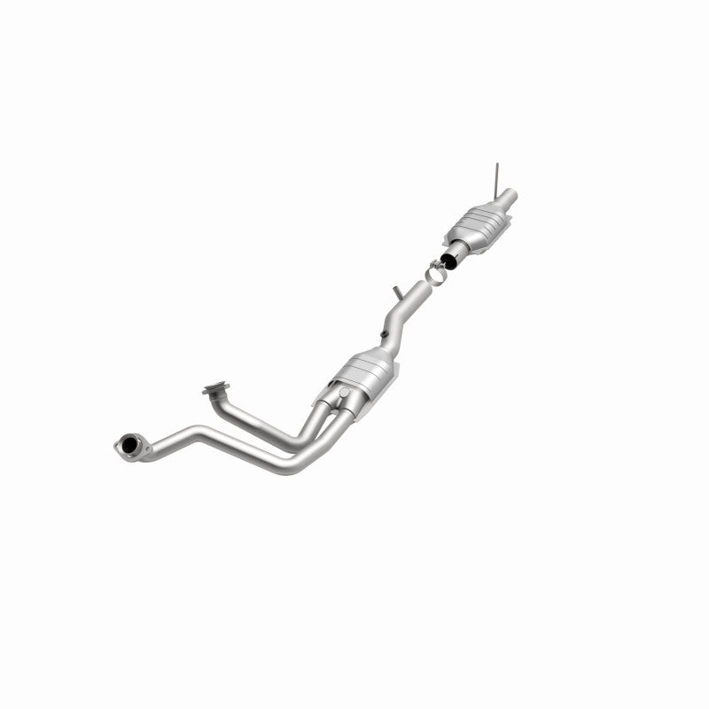 MagnaFlow Ford HM Grade Federal / EPA Compliant Direct-Fit Catalytic Converter 93190 360 Degree Image Set