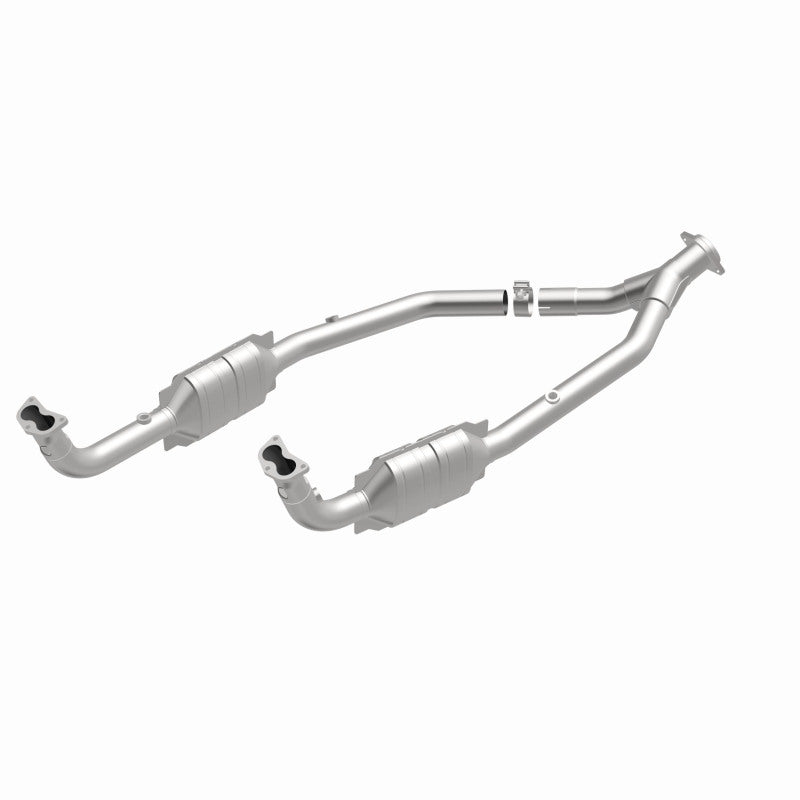 MagnaFlow Land Rover Discovery HM Grade Federal / EPA Compliant Direct-Fit Catalytic Converter 93689 360 Degree Image Set