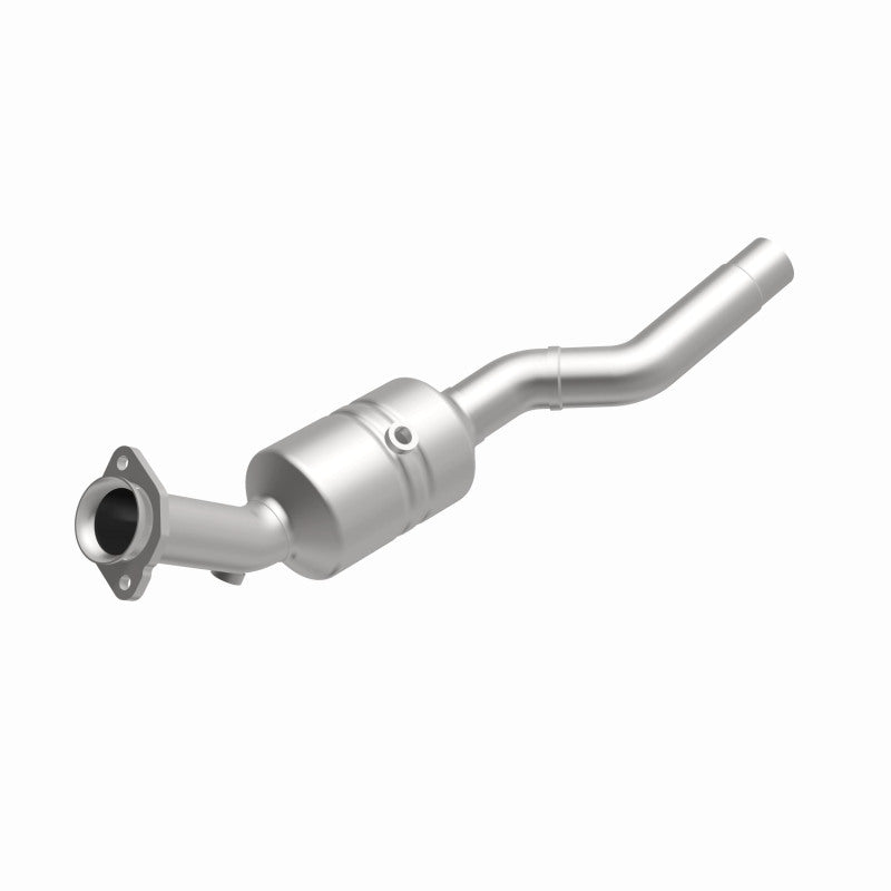 MagnaFlow Jaguar California Grade CARB Compliant Direct-Fit Catalytic Converter 5461948 360 Degree Image Set