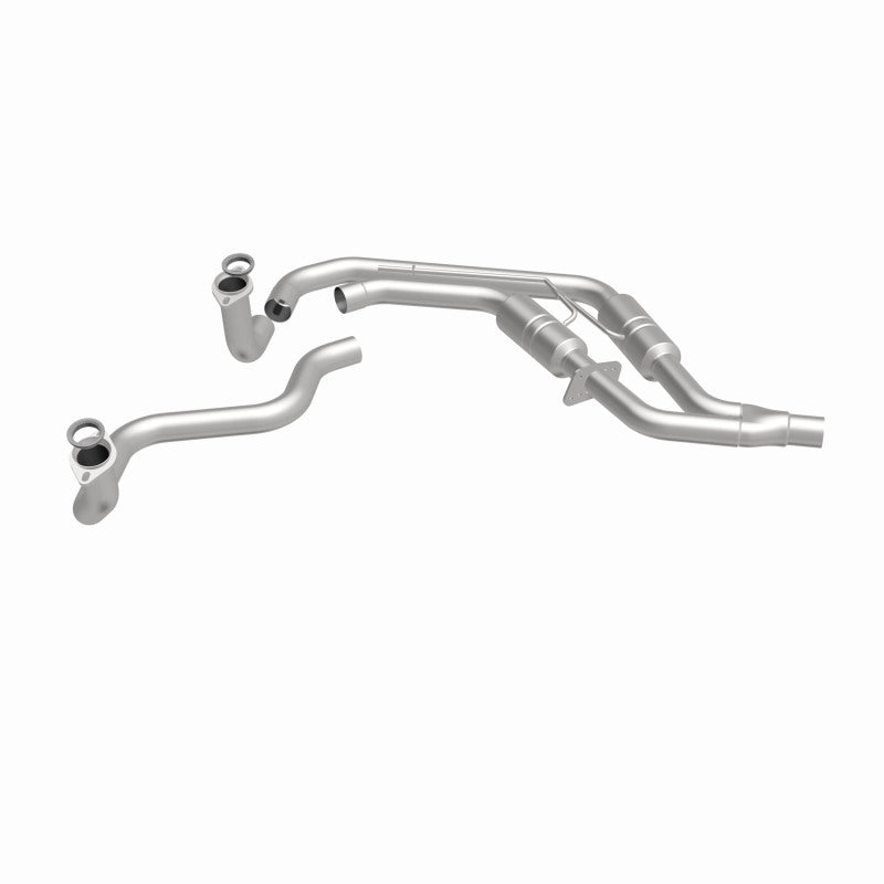 MagnaFlow California Grade CARB Compliant Direct-Fit Catalytic Converter 3322479 360 Degree Image Set