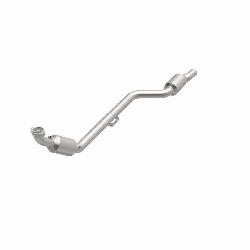 MagnaFlow Mercedes-Benz CLK320 California Grade CARB Compliant Direct-Fit Catalytic Converter 5411806 360 Degree Image Set
