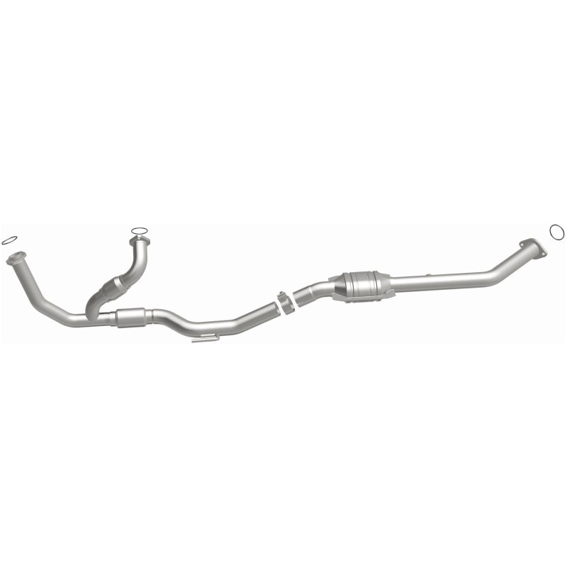 MagnaFlow Toyota Sienna HM Grade Federal / EPA Compliant Direct-Fit Catalytic Converter 23751 Photo - out of package