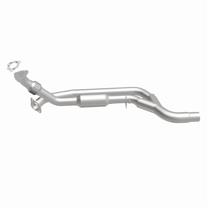 MagnaFlow California Grade CARB Compliant Direct-Fit Catalytic Converter 4481518 360 Degree Image Set